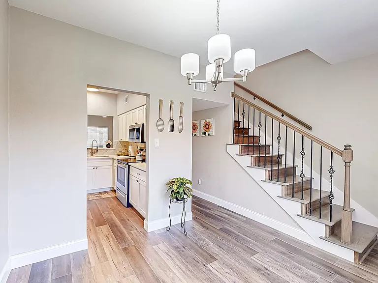 12921 Abrams Rd #401 — Photo 14