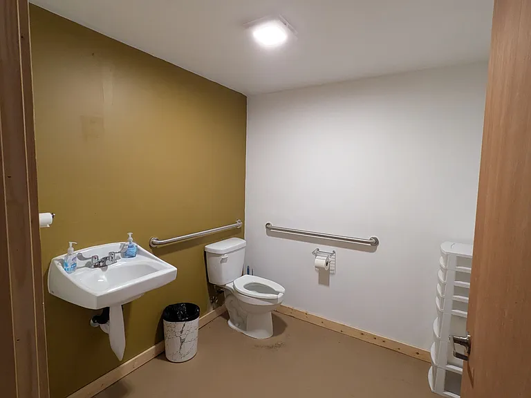 117 S College Ave #1 — Photo 6