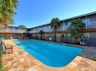 2401 Manor Rd APT 204, Austin, TX 78722