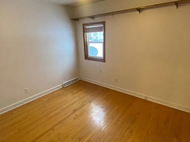 315 W Wausau Ave — Photo 9