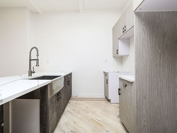 3rd image of 27 Oakland Pl
