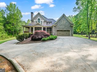 351 Allendale Dr, Canton, GA 30115