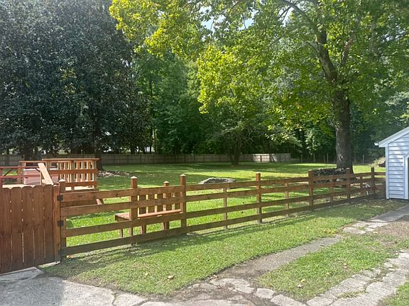 Beautiful fenced-in backyard