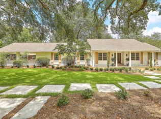 402 Hobcaw Dr, Mount Pleasant, SC 29464