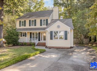 1437 Greenside Dr, Raleigh, NC 27609