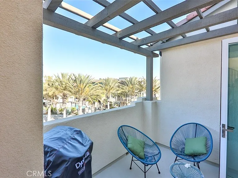2869 Doheny Way — Photo 32