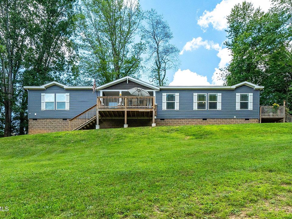 1st image of 448 Ed Wilson Ln