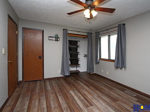4th image of 4930 W Champion Ct