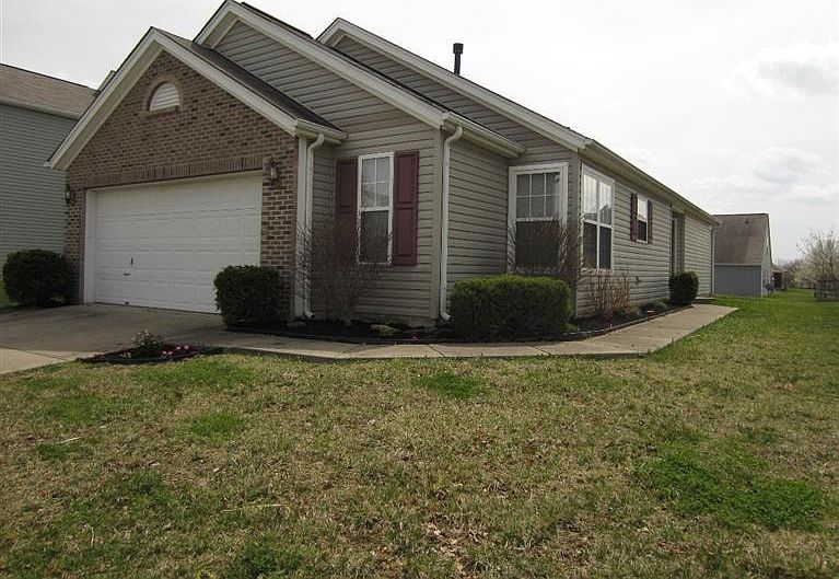 1st image of 387 Hartford Ct