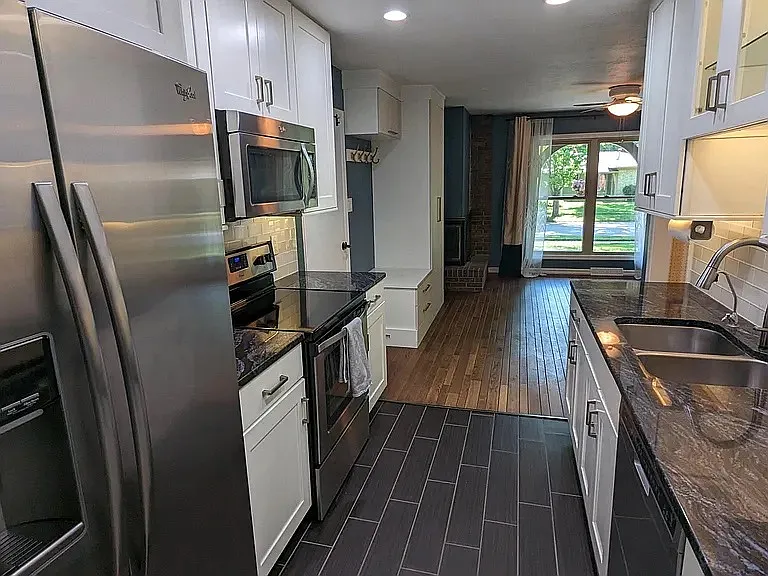 8238 Taunton Rd — Photo 8