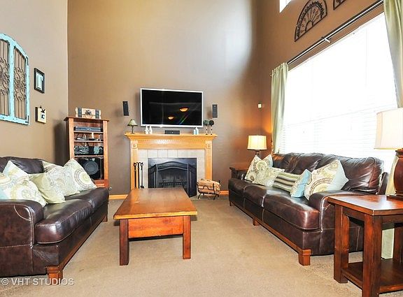 5th image of 24016 W Marathon Ln