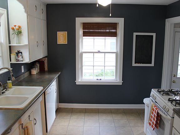 4th image of 5815 Norwaldo Ave