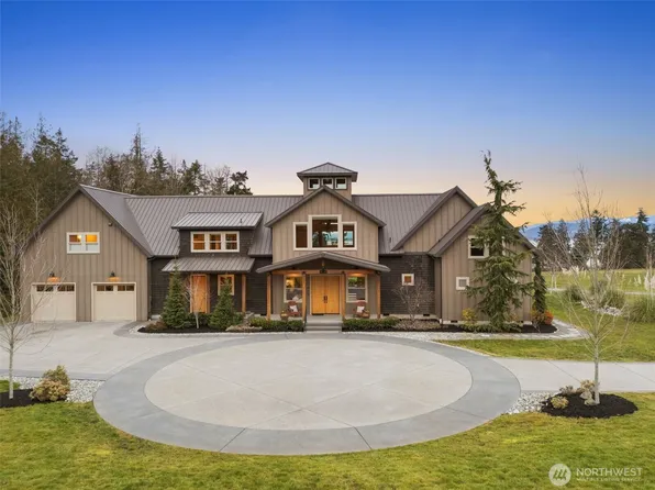 418 Tillicum Way, Camano Island, WA 98282