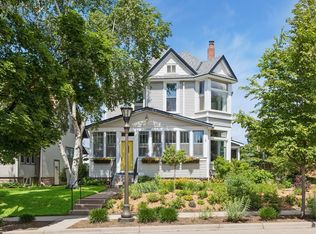 1045 Van Slyke Ave, Saint Paul, MN 55103