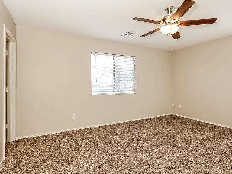 16245 W Calavar Rd — Photo 9