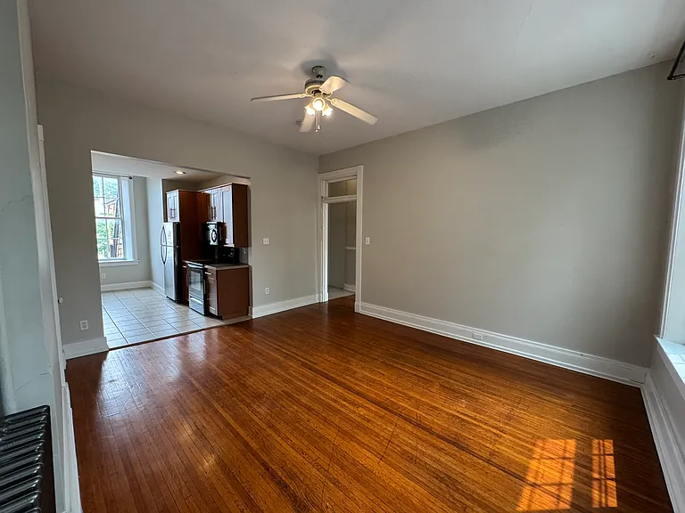 211 E King St #2 — Photo 12