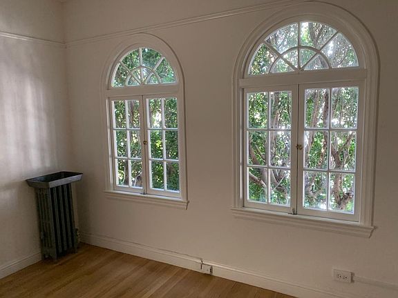 3rd image of 1405 18th St #2