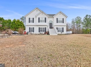 65 Hemlock Dr, Newnan, GA 30263