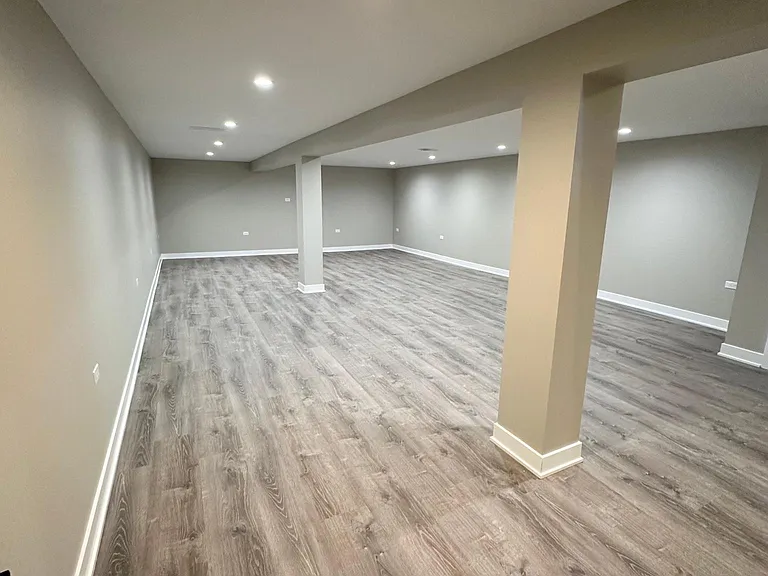 2049 Hagen Ln — Photo 11