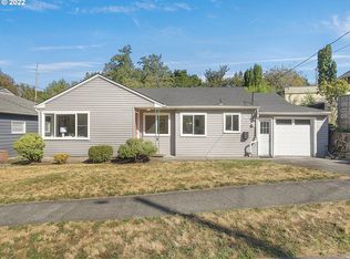4157 SE Brooklyn St, Portland, OR 97202