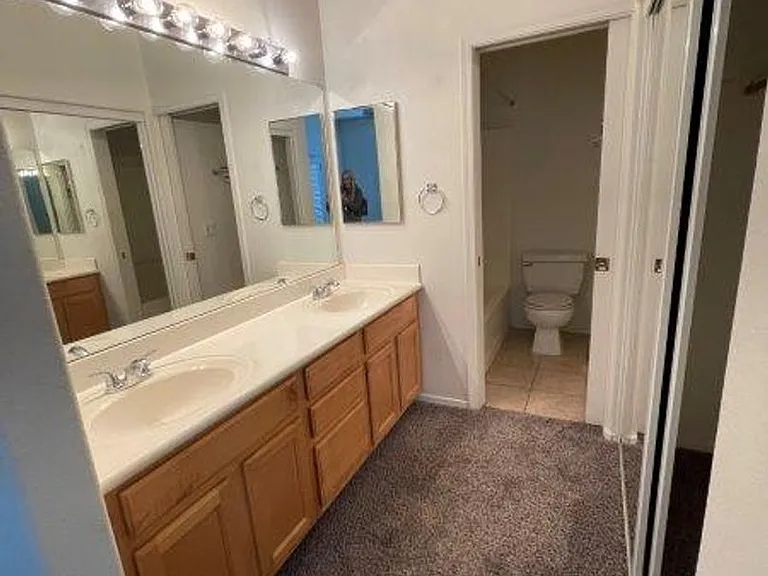 7021 E Earll Dr #210 — Photo 10