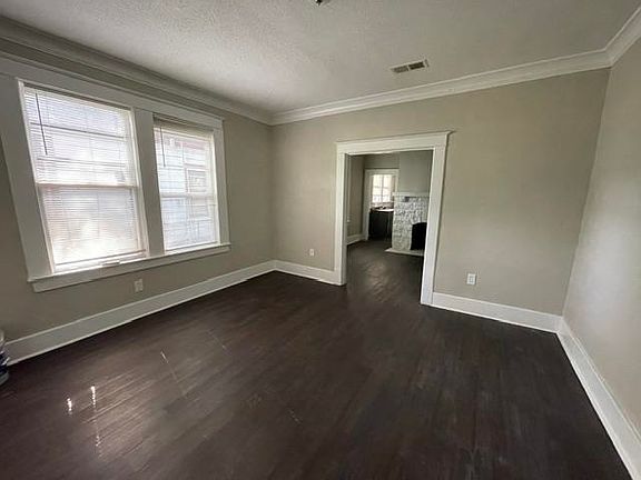 3rd image of 663 Lucy Ave