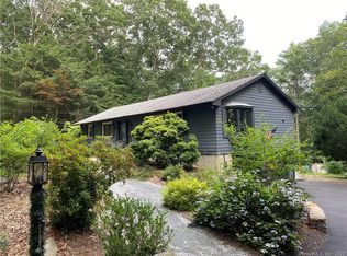 34 Beech Mountain Rd, Mansfield, CT 06250