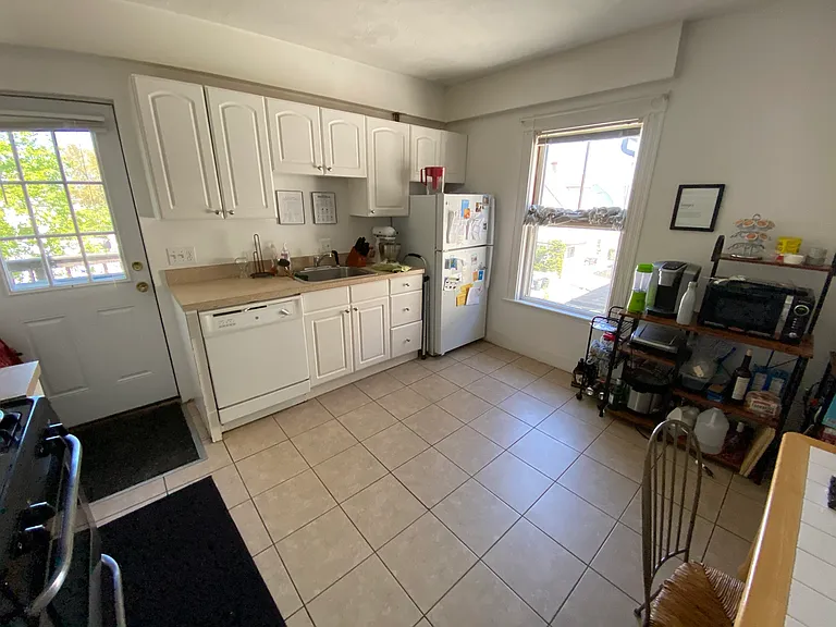 66 Murdock St #2 — Photo 5