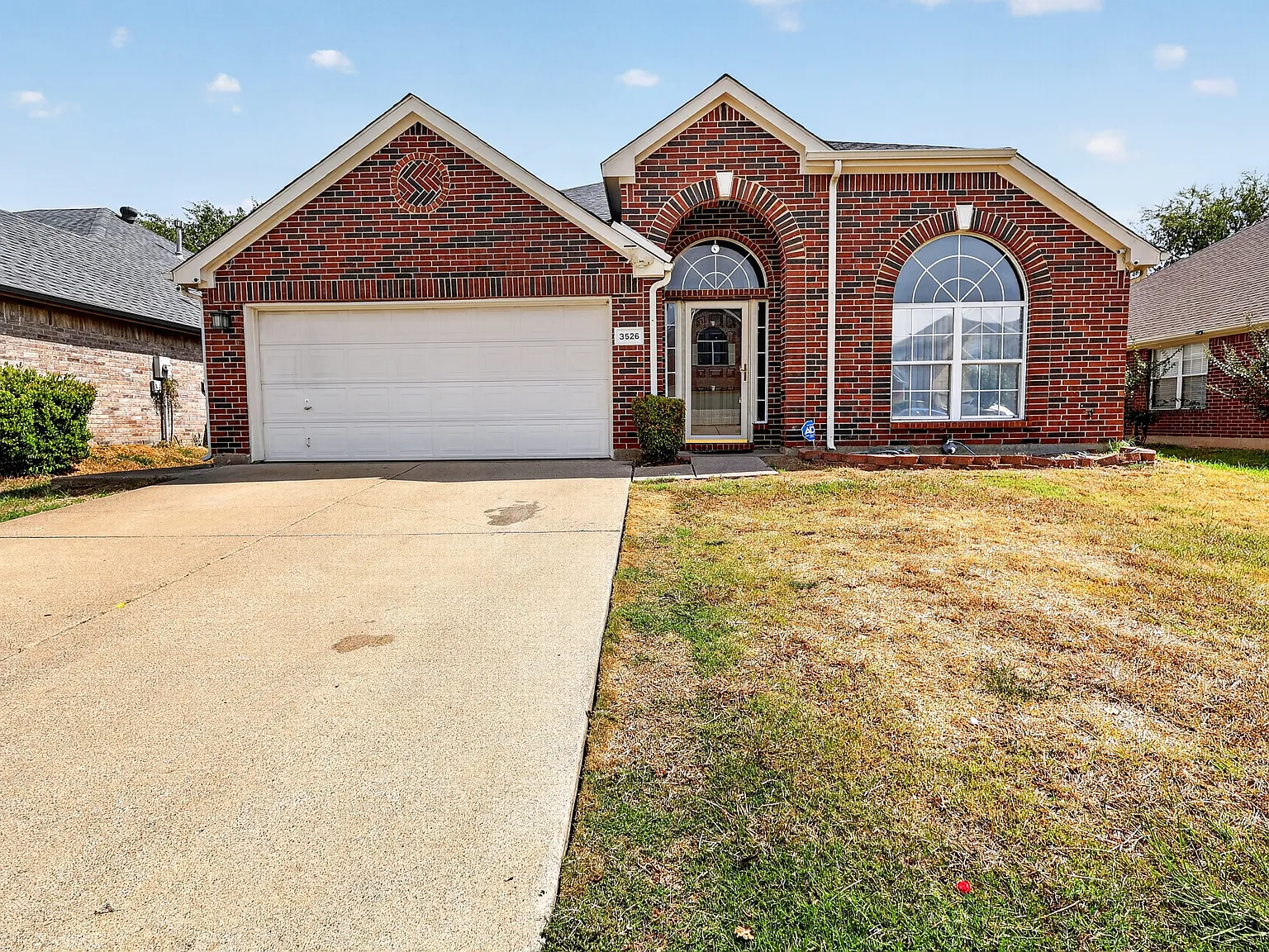 4 bed, 2162 sqft, $2,500 — Photo 1