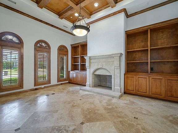 4th image of 3101 Harvard Ct