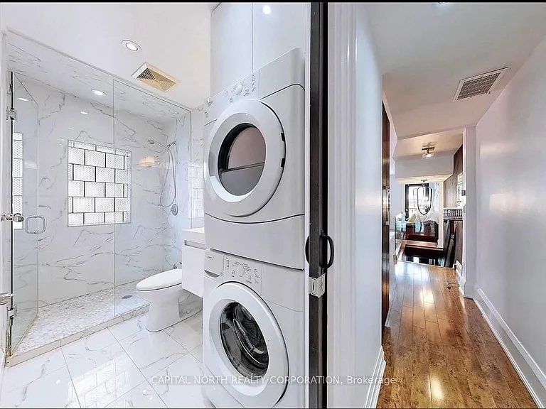 4 Belle Ayre Blvd #UPPER — Photo 12