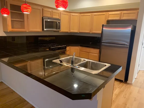 549-557 S Nevada St, Portland, OR 97219