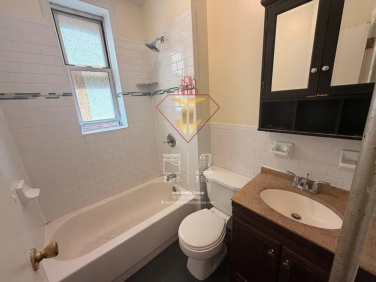 4530 Park Ave #11 — Photo 3