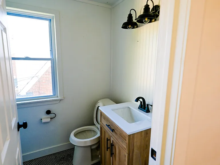 15829 Minock St — Photo 15