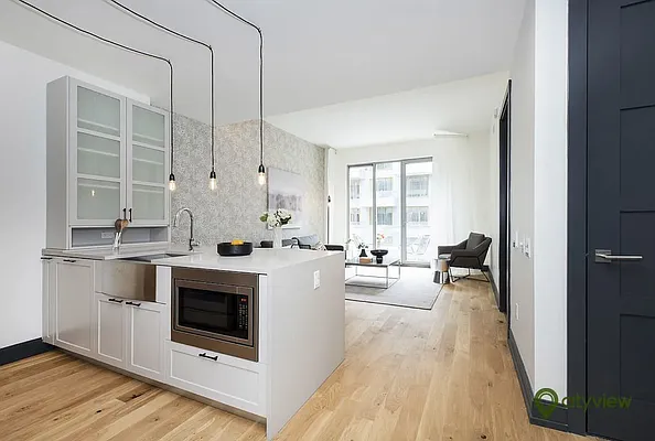 Rented by The KCI Group | media 25