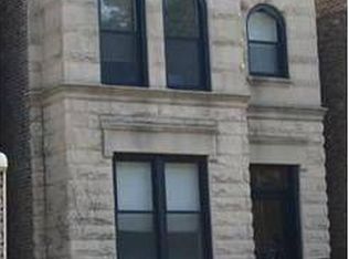 907 W Addison St #BF, Chicago, IL 60613