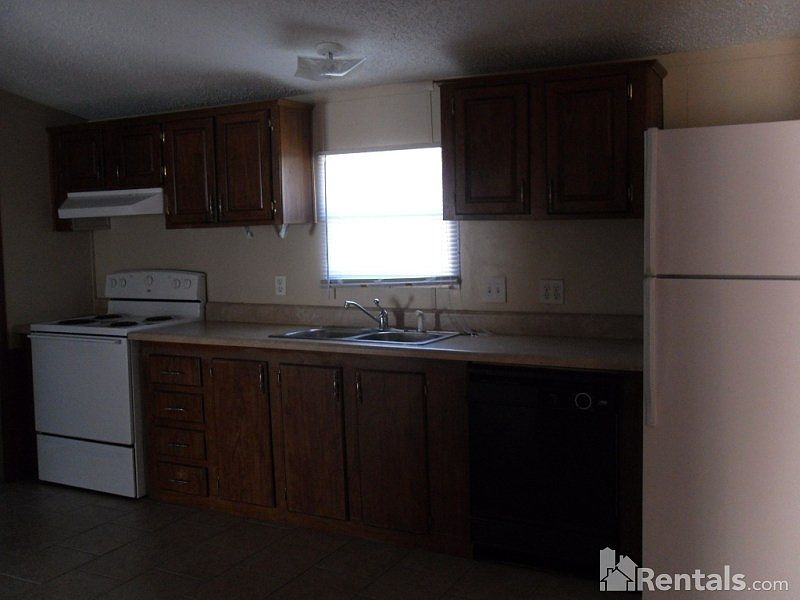2nd image of 222 Sue Ellen Dr