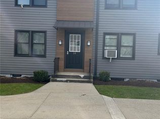 14 Tappan Landing Rd APT 55D, Tarrytown, NY 10591