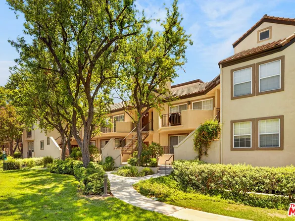 24119 Del Monte Dr Unit 56, Santa Clarita, CA 91355