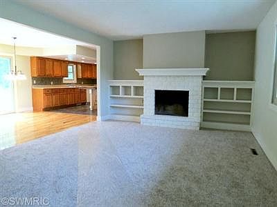 5th image of 3168 Brockwood Dr NE