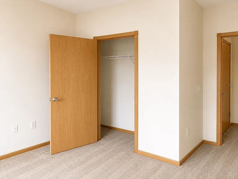 Stratford Place Luxury Apartments — Photo 15