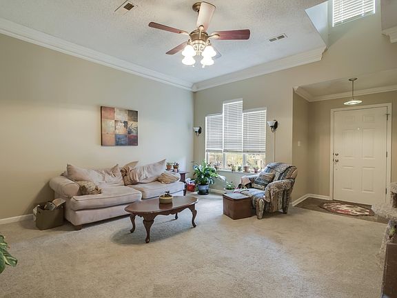 3rd image of 7648 NW Chatham Cir
