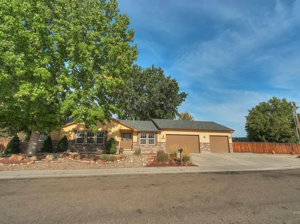3573 N Rugby Dr, Boise, ID 83704