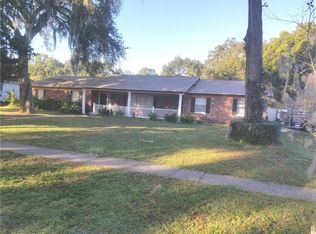 702 S Oakwood Ave, Brandon, FL 33511
