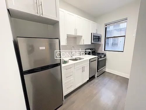 81 Park Dr #5CP Photo 1