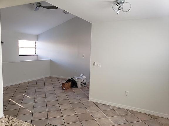 3rd image of 341 W Park Dr APT 204