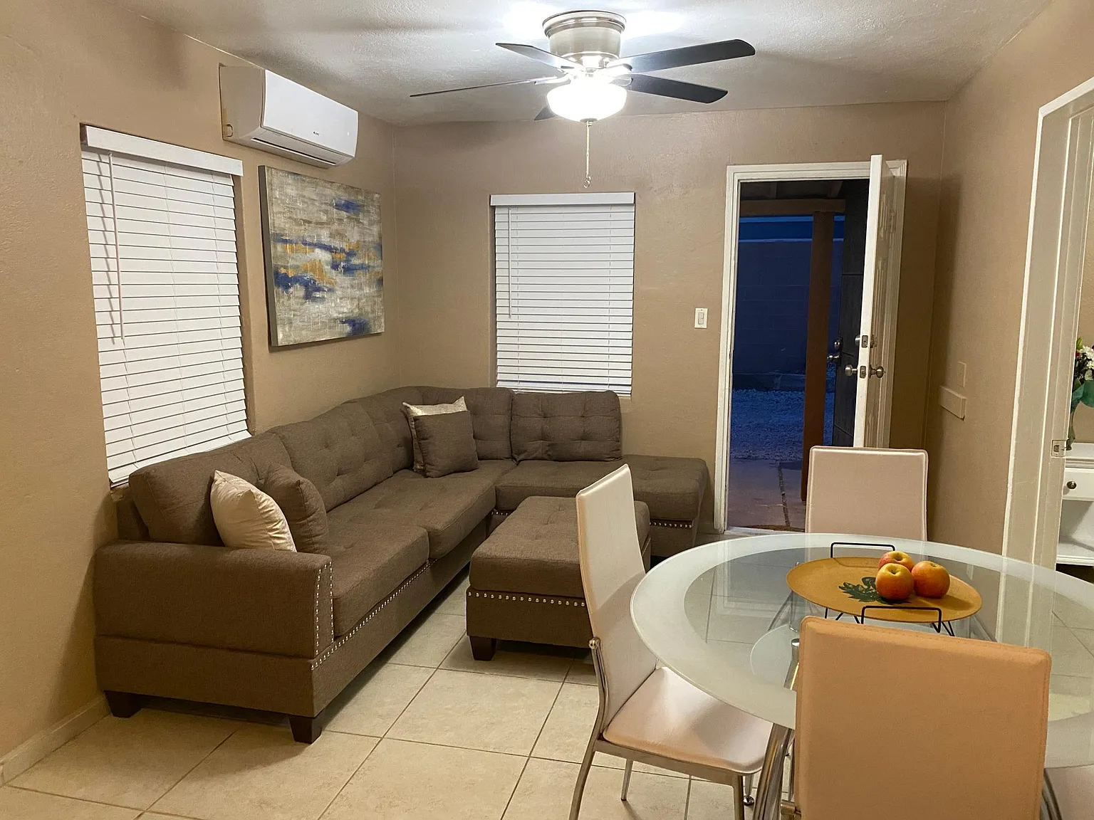 1 bed, 600 sqft, $750 — Photo 2