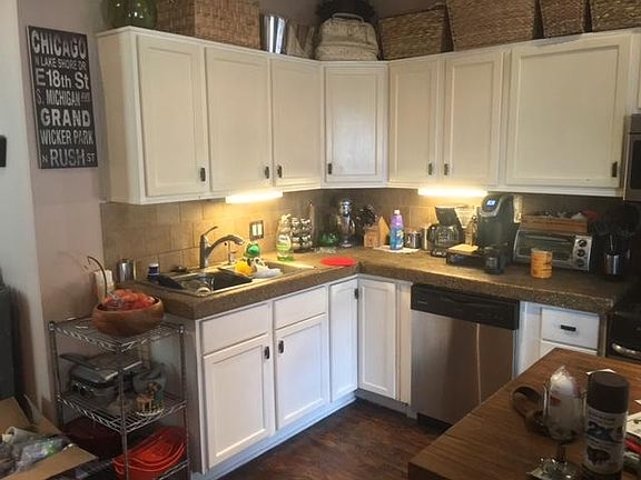 5th image of 1719 N Mozart St #1