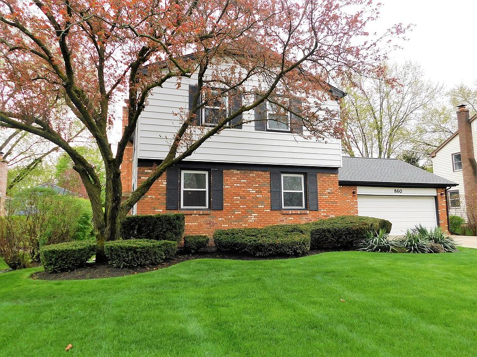 1st image of 860 Twisted Oak Ln