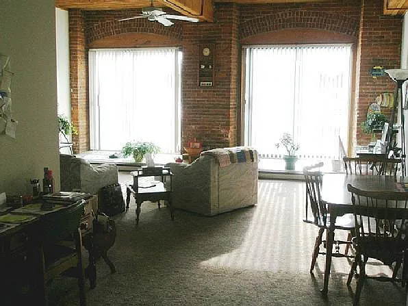 The Woolen Mill — Photo 20